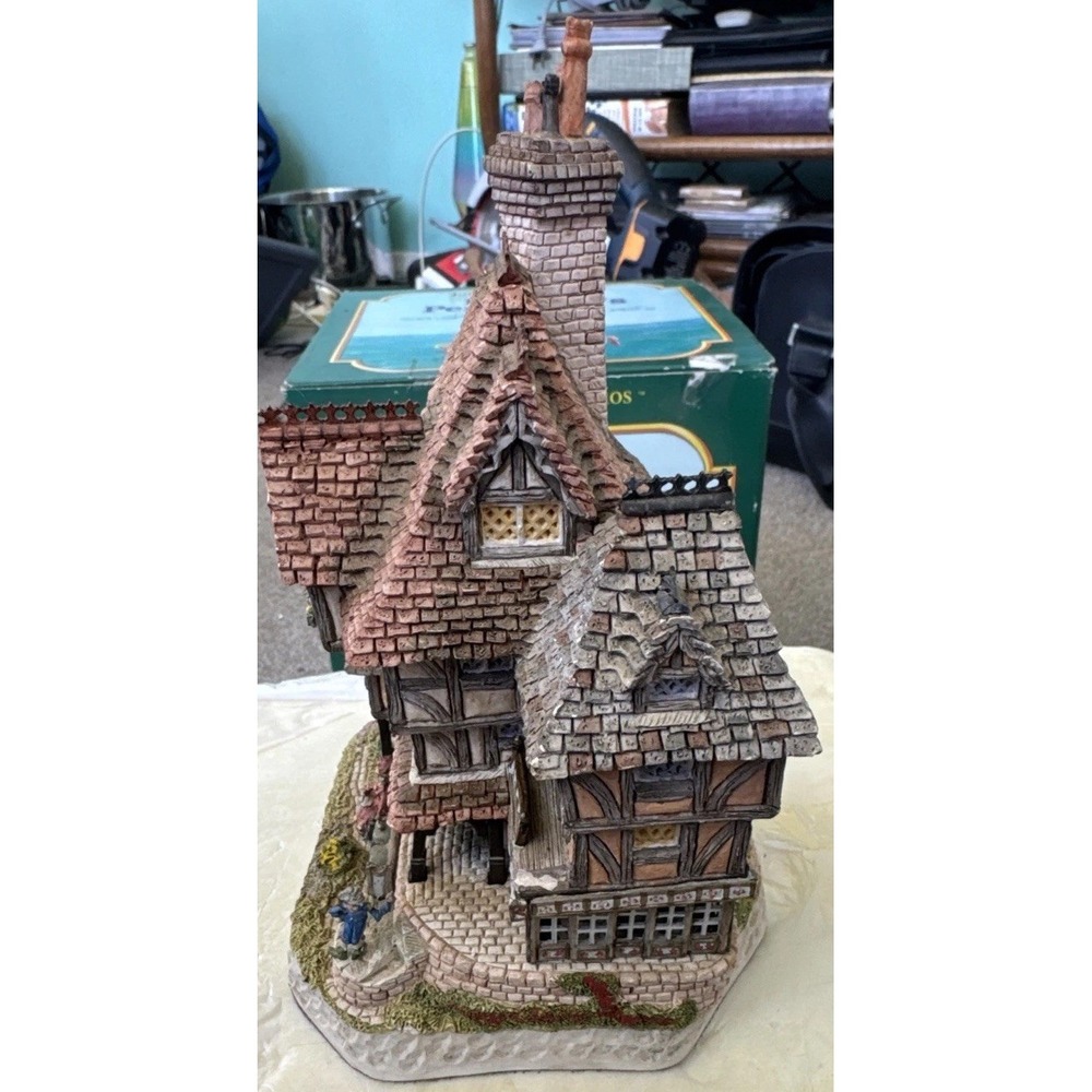 VTG David Winter Cottages Horatio Pernickety's Amorous Intent 1993 LE 4102/9990 - Picture 12 of 16